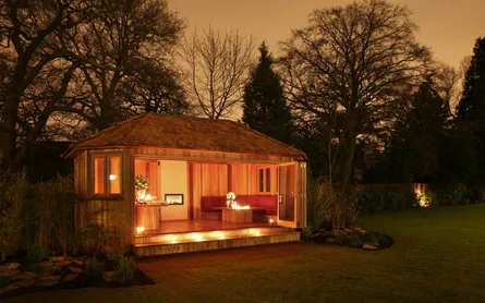 11 Best Ways to Heat a Garden Room