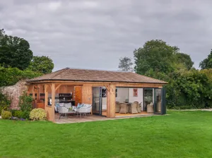 Indoor & outdoor space